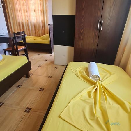 Hotel Brace Gjirokastër Buitenkant foto