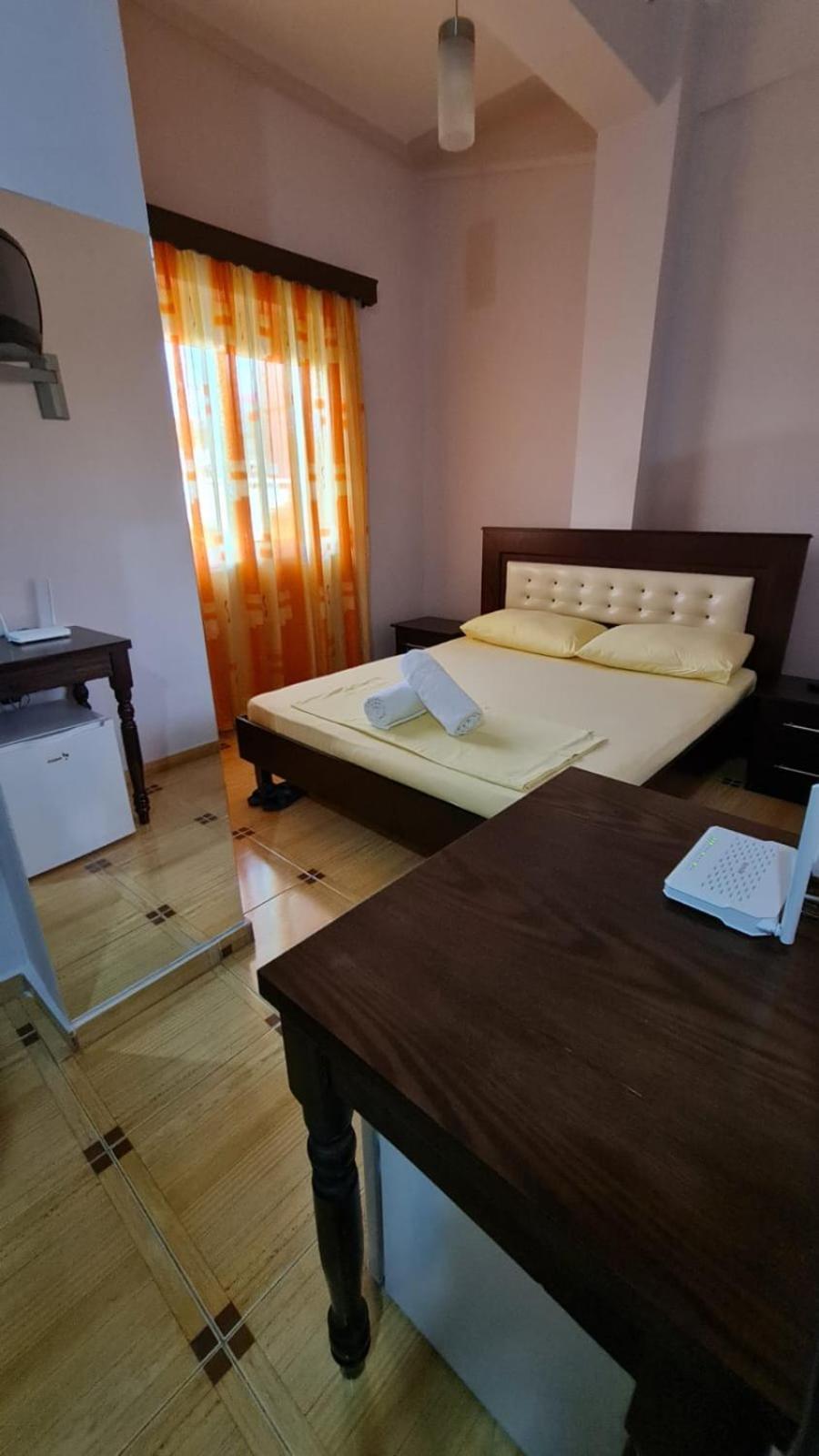 Hotel Brace Gjirokastër Buitenkant foto