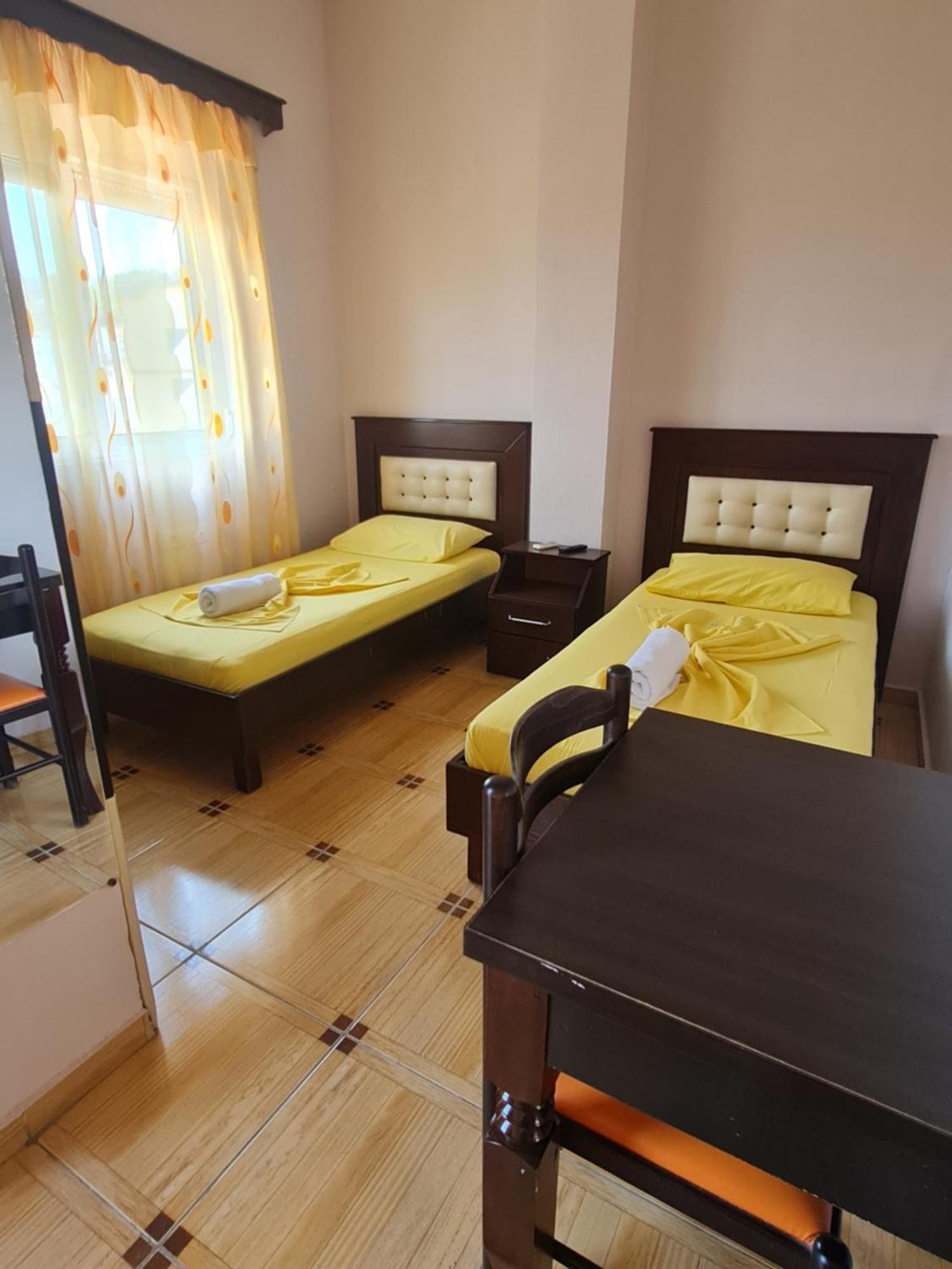 Hotel Brace Gjirokastër Buitenkant foto