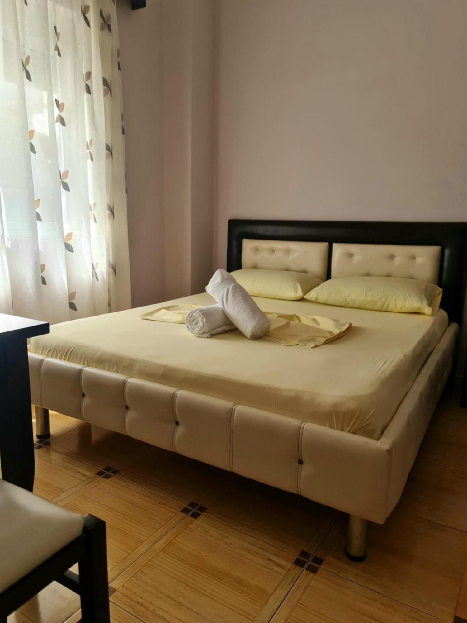 Hotel Brace Gjirokastër Buitenkant foto